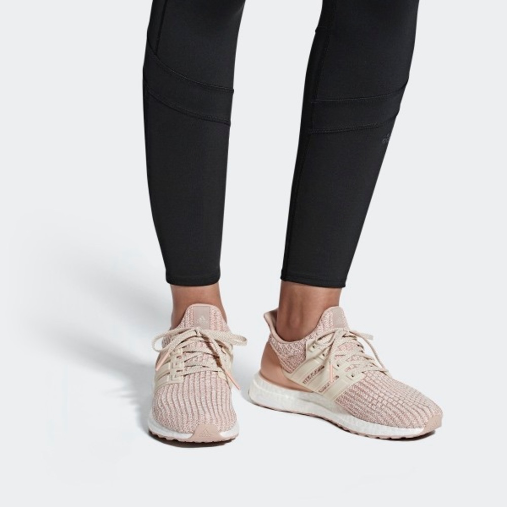 NIB Ultraboost Size 6.5